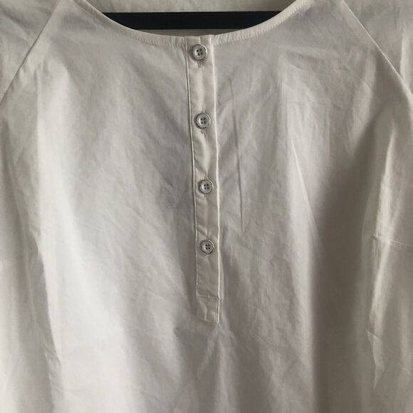 Splendid Crewneck Button-placket Ruffle-sleeve Poplin Shirt In White Size Large - Picture 7 of 11